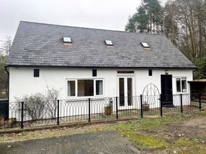 Photo 3- click for photo gallery